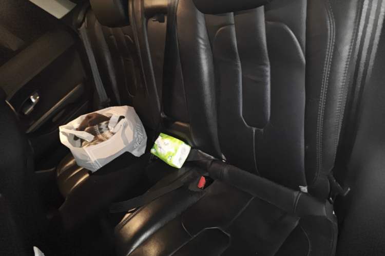 Used Land Rover Range Evoque 2013 2.0T 5-Door Yaozhen Edition Left Rear Seat