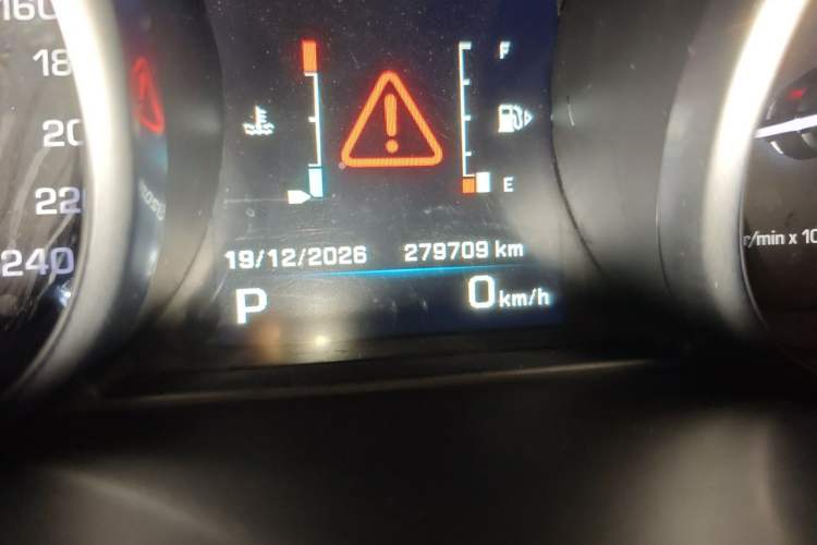 Used Land Rover Range Evoque 2013 2.0T 5-Door Ignite Edition Odometer Close Up