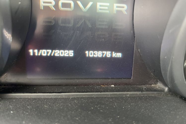 Used Land Rover Range Evoque 2013 2.0T 5-Door Ignite Edition Odometer Close Up