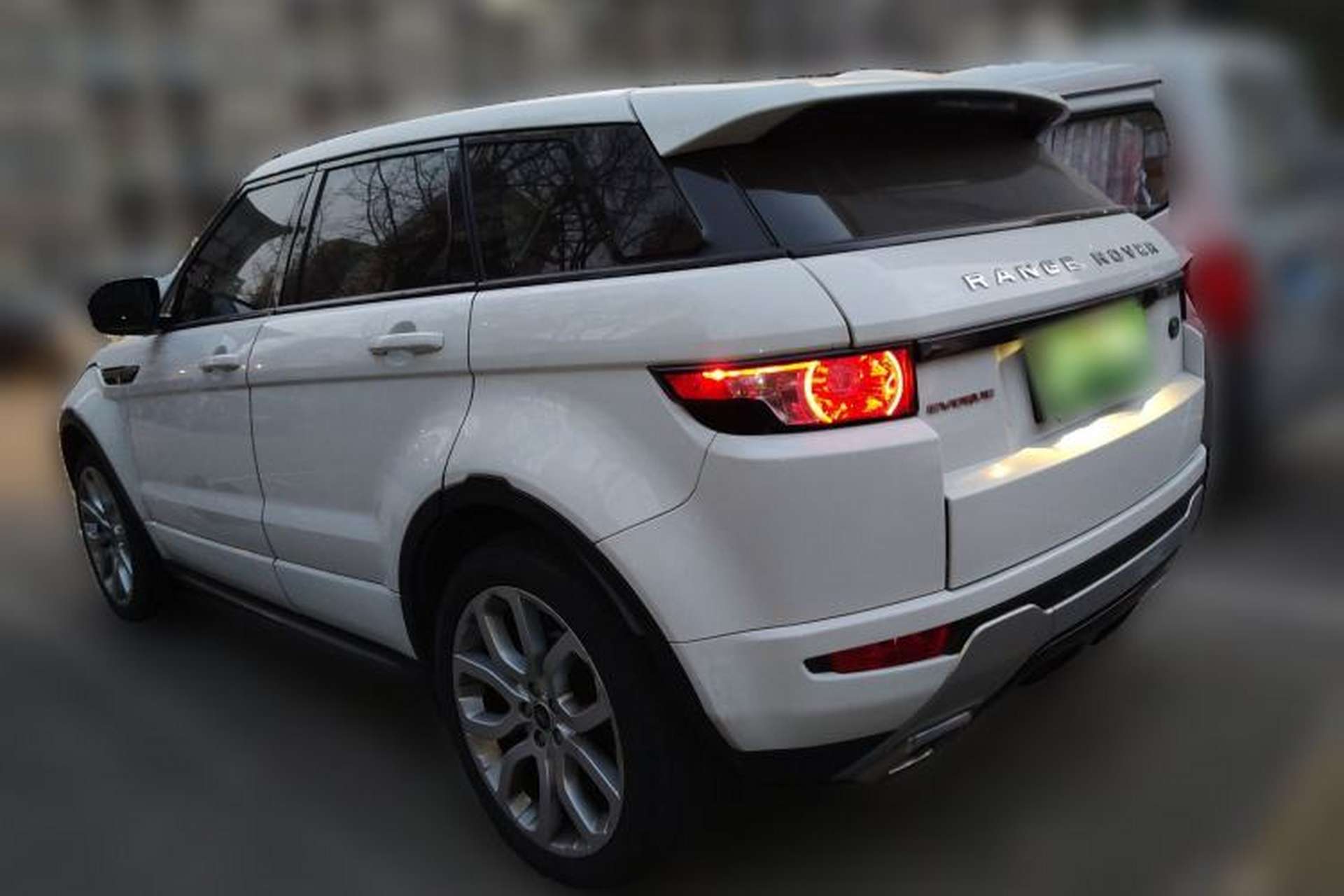 Used Land Rover Range Evoque 2013 2.0T 5-Door Ignite Edition Rear Left 45 Deg