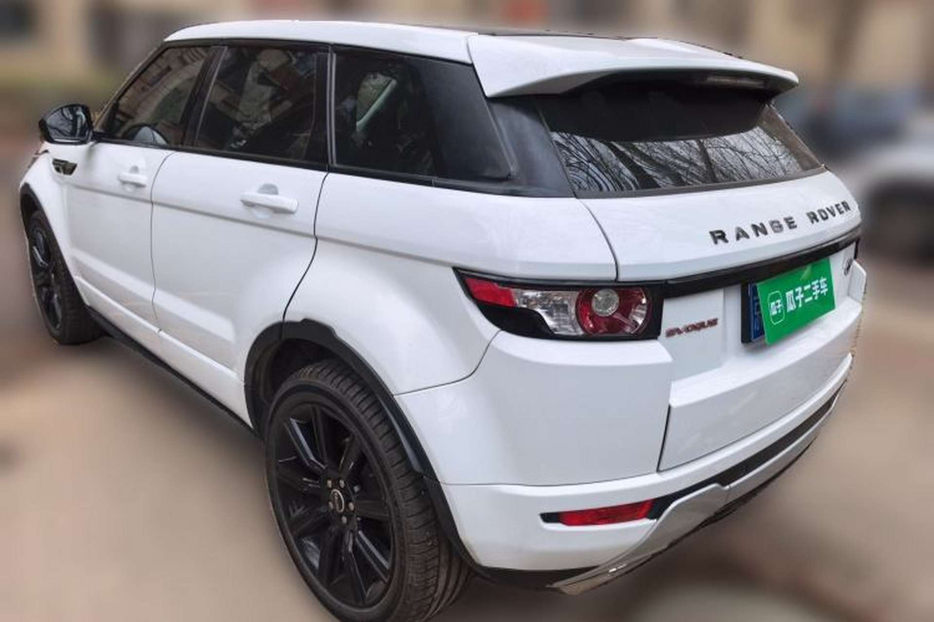 Used Land Rover Range Evoque 2013 2.0T 5-Door Ignite Edition Rear Left 45 Deg