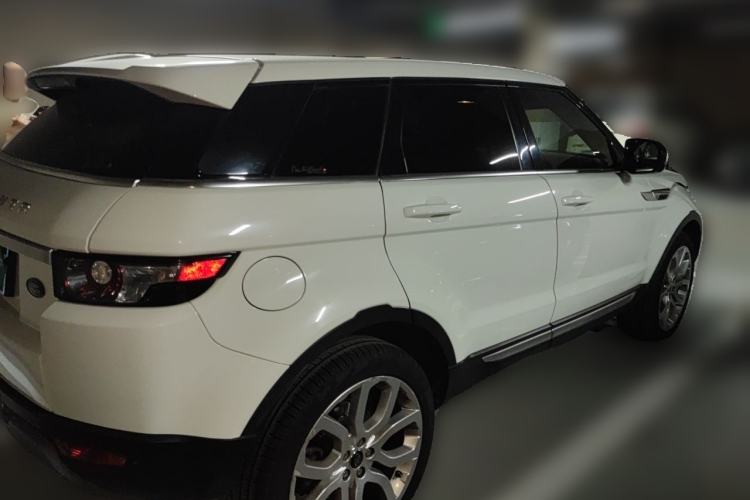 Used Land Rover Range Evoque 2013 2.0T 5-Door Ignite Edition Rear Right 45 Deg