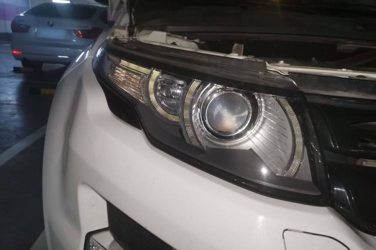 Used Land Rover Range Evoque 2013 2.0T 5-Door Ignite Edition Right Front Headlight