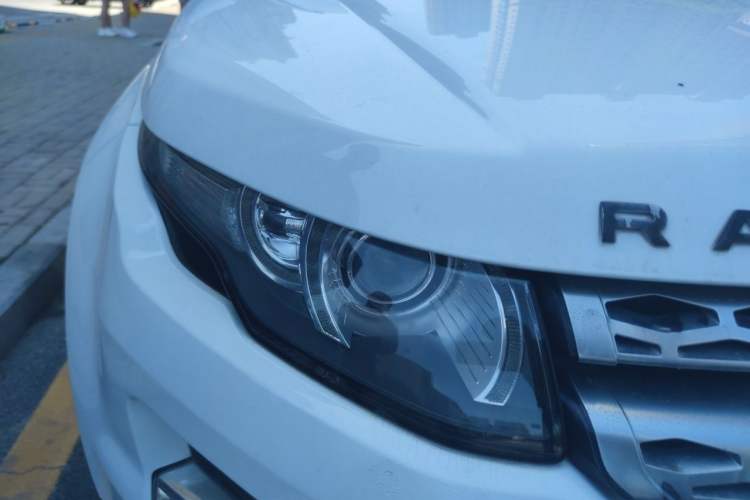 Used Land Rover Range Evoque 2013 2.0T 5-Door YAOZHI Edition Right Front Headlight