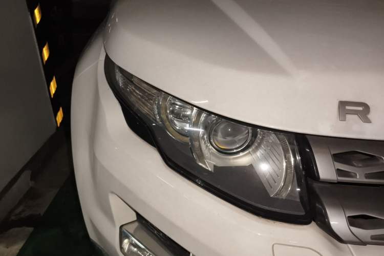 Used Land Rover Range Evoque 2013 2.0T 3-Door YAOZHI Edition Right Front Headlight