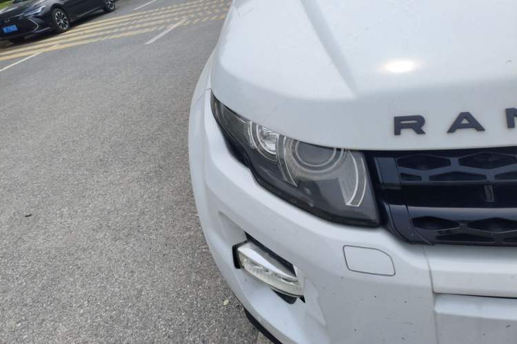 Used Land Rover Range Evoque 2013 2.0T 5-Door Ignite Edition Right Front Headlight