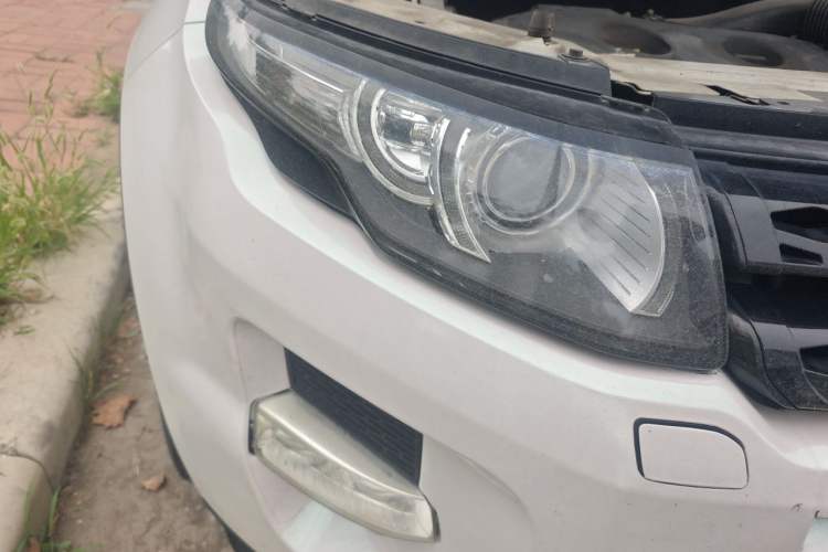Used Land Rover Range Evoque 2013 2.0T 5-Door Ignite Edition Right Front Headlight
