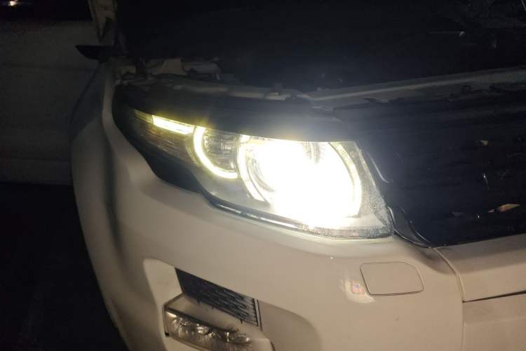 Used Land Rover Range Evoque 2013 2.0T 5-Door Ignite Edition Right Front Headlight