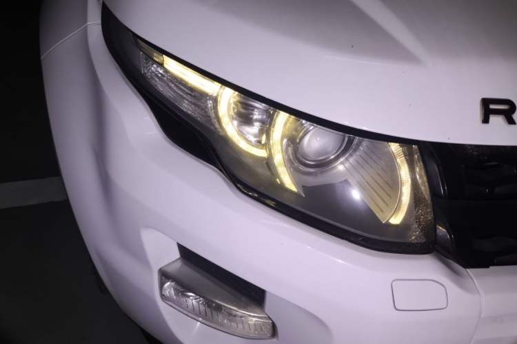Used Land Rover Range Evoque 2013 2.0T 5-Door Ignite Edition Right Front Headlight