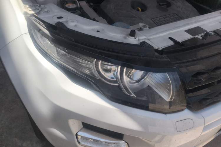 Used Land Rover Range Evoque 2013 2.0T 5-Door Ignite Edition Right Front Headlight