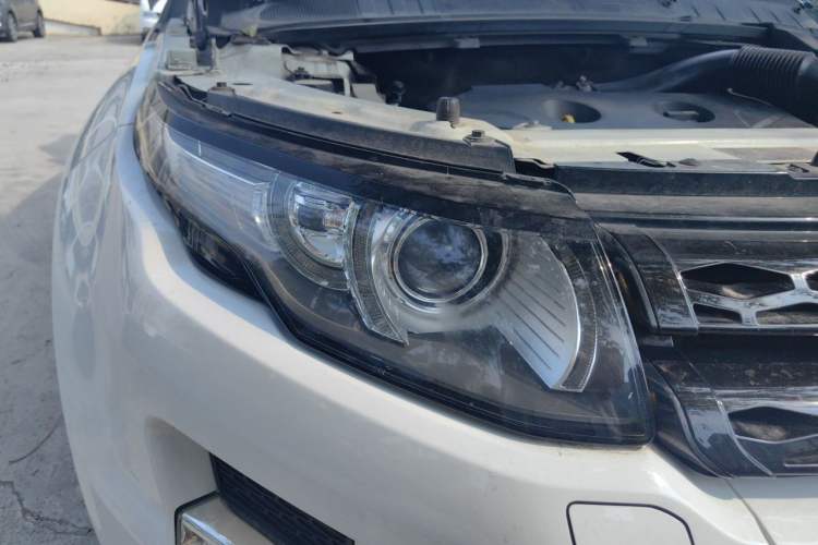 Used Land Rover Range Evoque 2013 2.0T 5-Door Ignite Edition Right Front Headlight