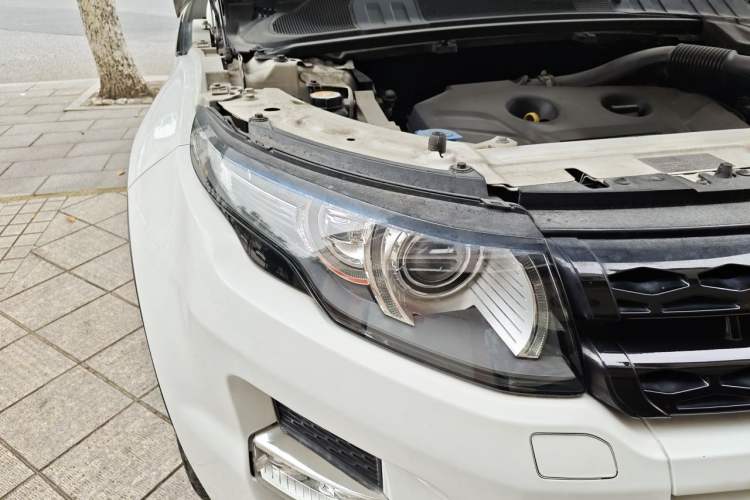 Used Land Rover Range Evoque 2013 2.0T 5-Door Ignite Edition Right Front Headlight