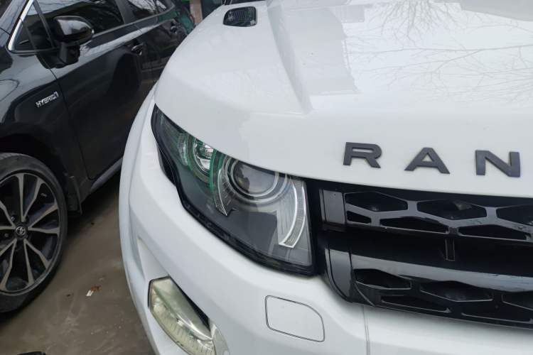 Used Land Rover Range Evoque 2013 2.0T 3-Door Ignite Edition Right Front Headlight