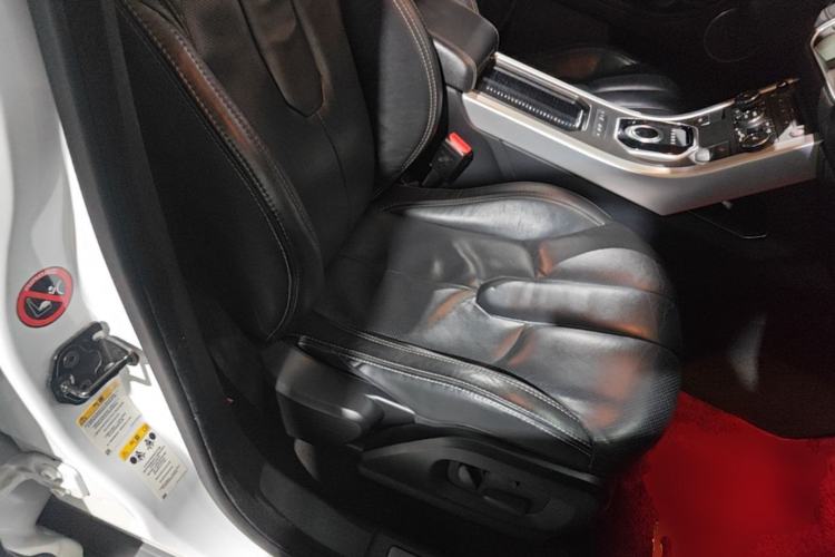 Used Land Rover Range Evoque 2013 2.0T 5-Door Ignite Edition Right Front Seat
