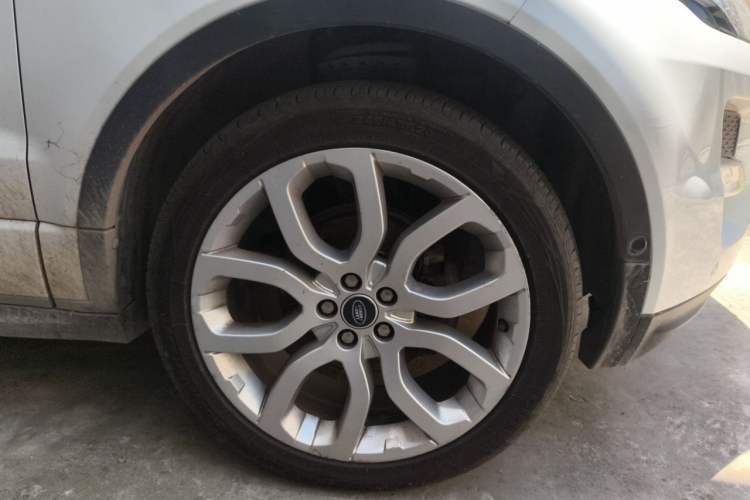 Used Land Rover Range Evoque 2013 2.0T 5-Door Ignite Edition Right Front Wheel Hub