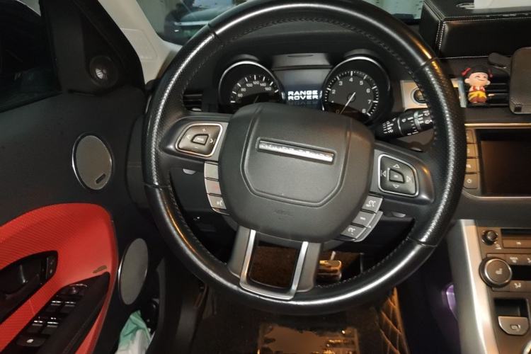 Used Land Rover Range Evoque 2013 2.0T 5-Door Ignite Edition Steering Wheel