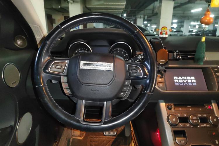 Used Land Rover Range Evoque 2013 2.0T 5-Door Yaozhen Edition Steering Wheel