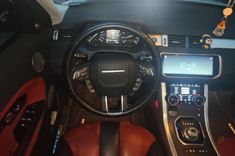 Used Land Rover Range Evoque 2013 2.0T 5-Door Ignite Edition Steering Wheel