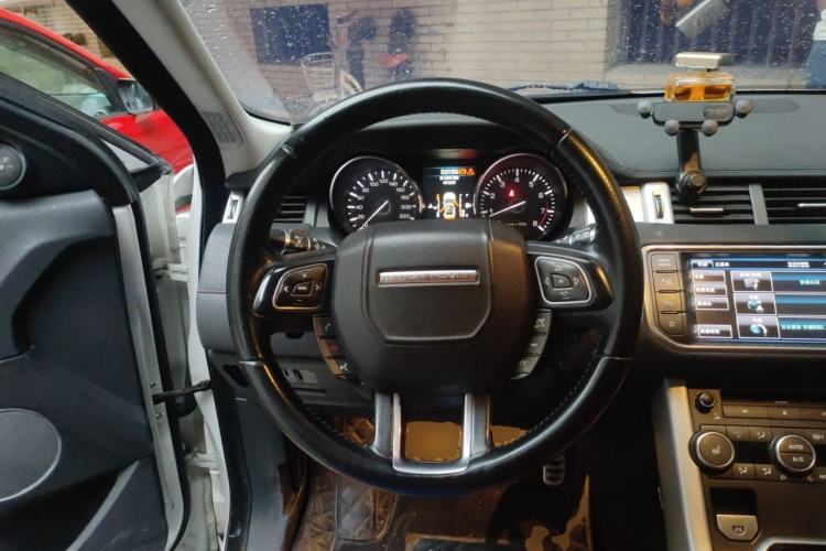 Used Land Rover Range Evoque 2013 2.0T 5-Door Ignite Edition Steering Wheel