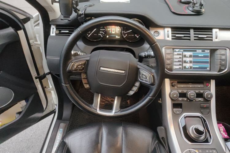 Used Land Rover Range Evoque 2013 2.0T 5-Door Ignite Edition Steering Wheel