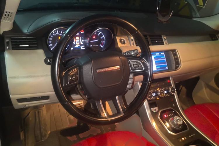 Used Land Rover Range Evoque 2013 2.0T 5-Door YAOZHI Edition Steering Wheel