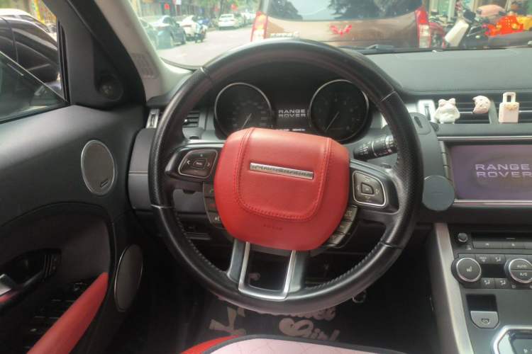 Used Land Rover Range Evoque 2013 2.0T 5-Door Ignite Edition Steering Wheel