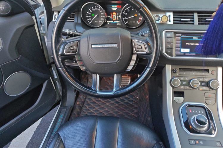 Used Land Rover Range Evoque 2013 2.0T 5-Door Ignite Edition Steering Wheel