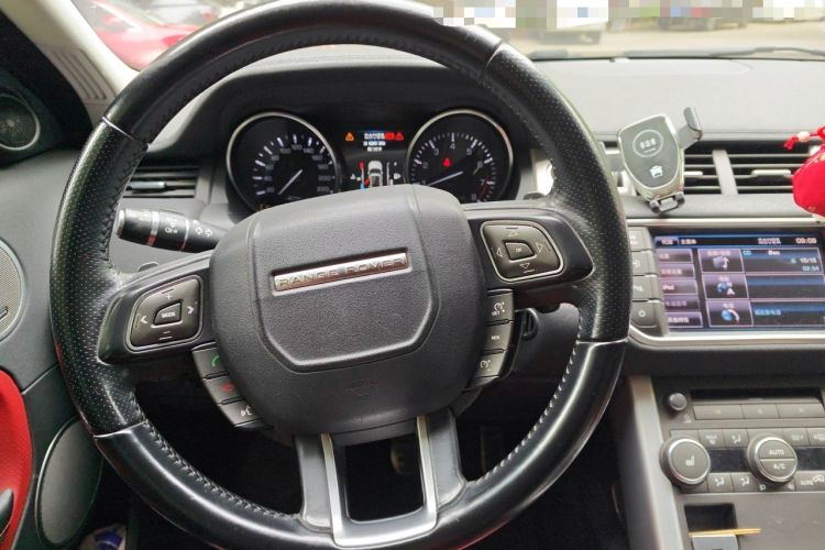 Used Land Rover Range Evoque 2013 2.0T 5-Door Ignite Edition Steering Wheel