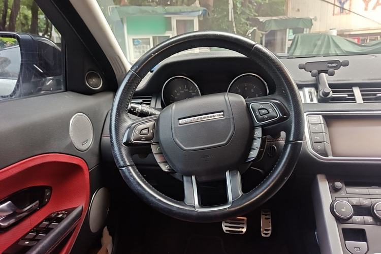 Used Land Rover Range Evoque 2013 2.0T 5-Door Ignite Edition Steering Wheel