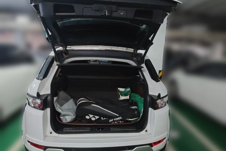Used Land Rover Range Evoque 2013 2.0T 5-Door Ignite Edition Trunk