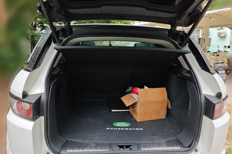 Used Land Rover Range Evoque 2013 2.0T 5-Door Ignite Edition Trunk