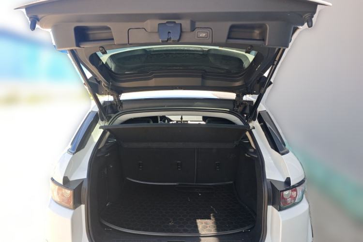 Used Land Rover Range Evoque 2013 2.0T 5-Door Ignite Edition Trunk