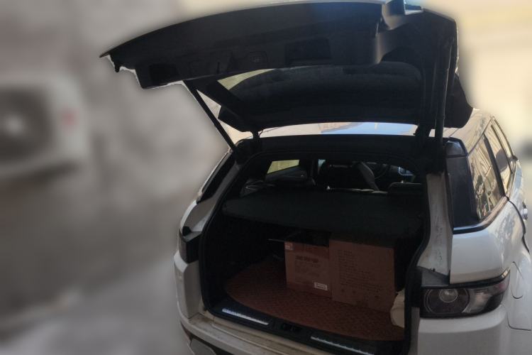 Used Land Rover Range Evoque 2013 2.0T 5-Door Ignite Edition Trunk