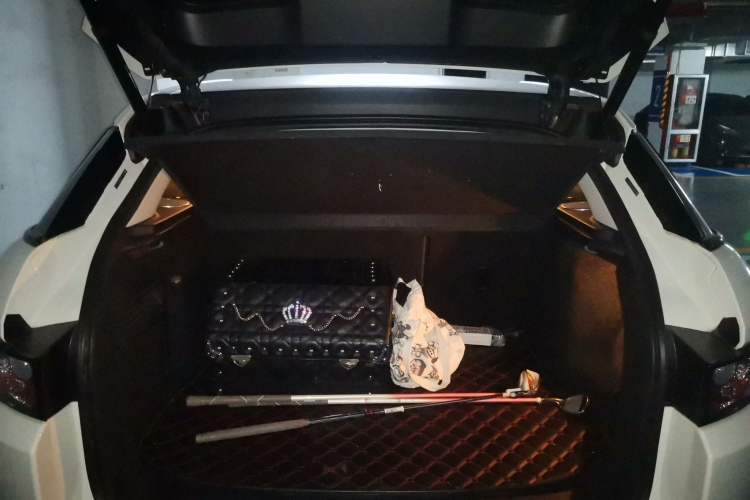 Used Land Rover Range Evoque 2013 2.0T 3-Door Ignite Edition Trunk