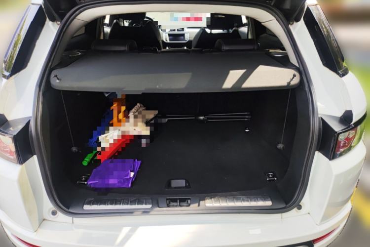 Used Land Rover Range Evoque 2013 2.0T 5-Door Ignite Edition Trunk