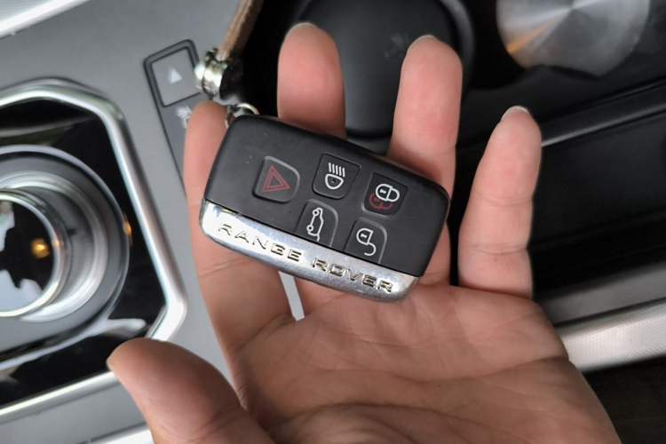 Used Land Rover Range Evoque 2013 2.0T 5-Door Ignite Edition Vehicle Key