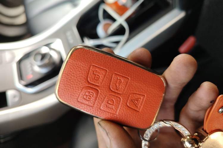 Used Land Rover Range Evoque 2013 2.0T 3-Door Ignite Edition Vehicle Key