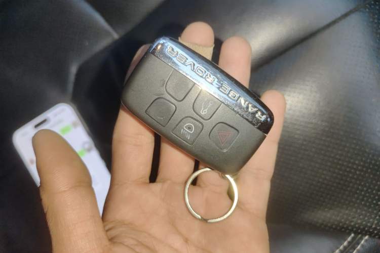 Used Land Rover Range Evoque 2013 2.0T 5-Door Ignite Edition Vehicle Key