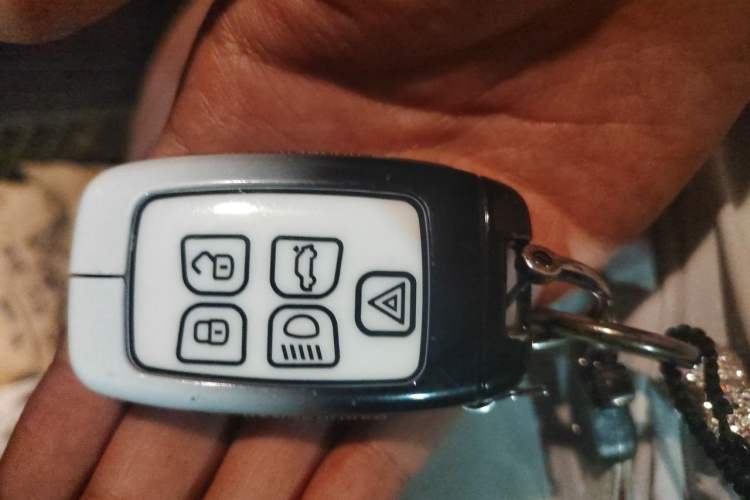 Used Land Rover Range Evoque 2013 2.0T 5-Door Ignite Edition Vehicle Key
