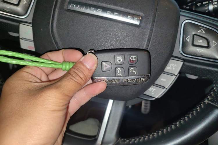 Used Land Rover Range Evoque 2013 2.0T 5-Door Ignite Edition Vehicle Key