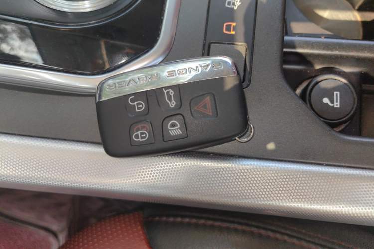 Used Land Rover Range Evoque 2013 2.0T 5-Door Ignite Edition Vehicle Key