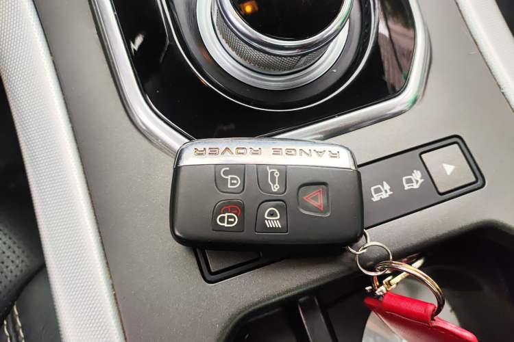 Used Land Rover Range Evoque 2013 2.0T 3-Door Ignite Edition Vehicle Key