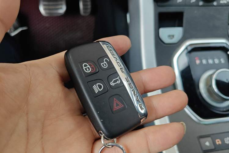Used Land Rover Range Evoque 2013 2.0T 5-Door Ignite Edition Vehicle Key