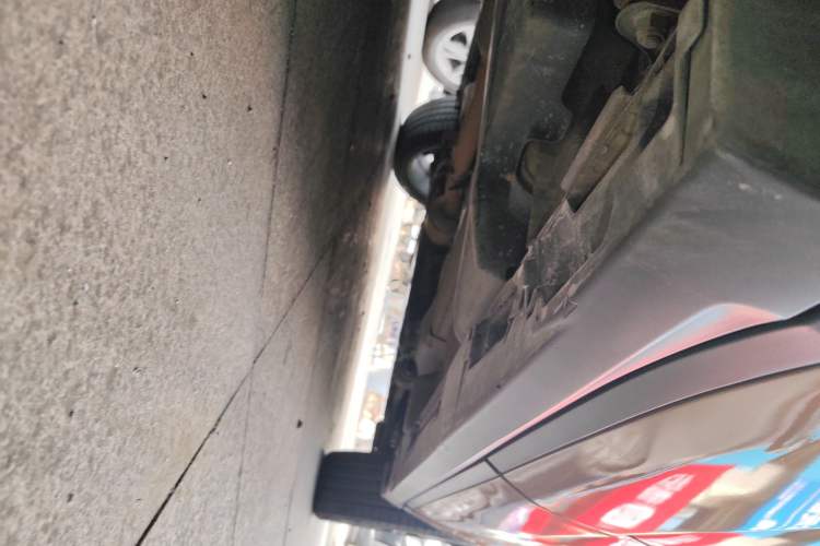 Used Land Rover Range Evoque 2013 2.0T 5-Door Ignite Edition Chassis Rear Right