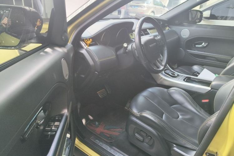 Used Land Rover Range Evoque 2013 2.0T 5-Door Ignite Limited Edition Driver Seat