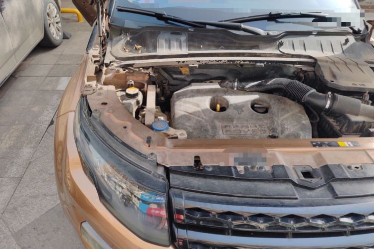 Used Land Rover Range Evoque 2013 2.0T 5-Door Ignite Edition Engine Bay Right