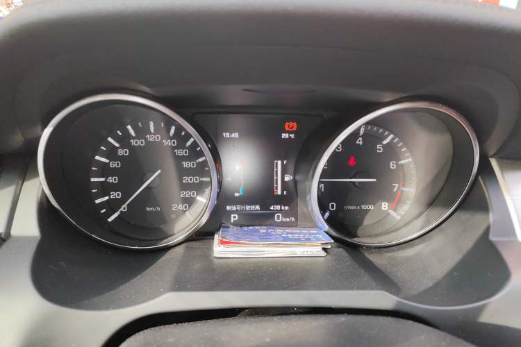 Used Land Rover Range Evoque 2013 2.0T 5-Door Ignite Edition Instrument Cluster