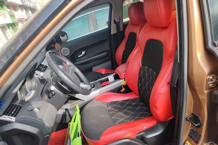 Used Land Rover Range Evoque 2013 2.0T 5-Door Ignite Edition Left Front Seat