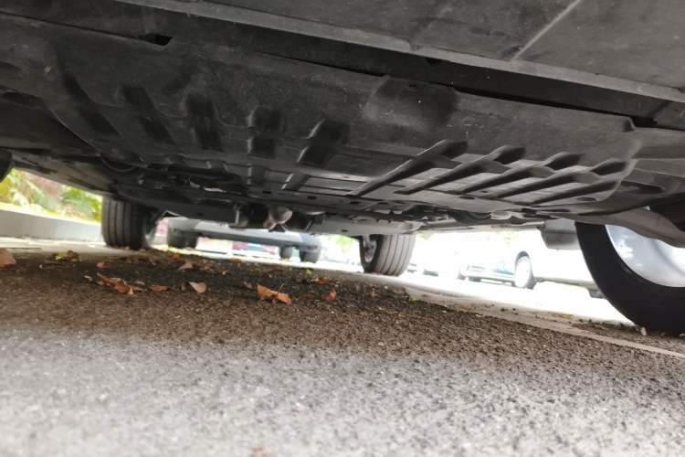 Used Land Rover Range Evoque 2014 2.0T 5-Door Ignite Edition Chassis Front