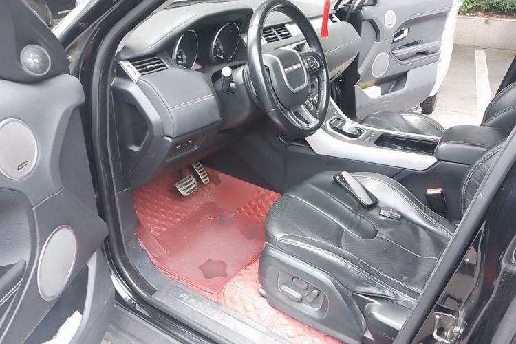 Used Land Rover Range Evoque 2014 2.0T 5-Door Ignite Edition Driver Seat
